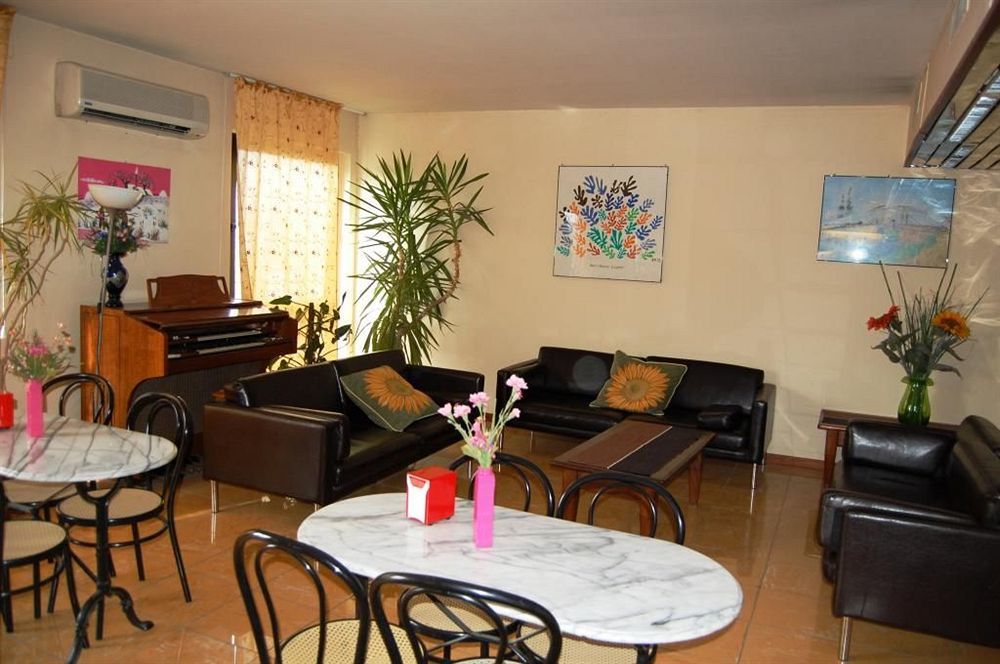 Hotel Albatros Calenzano Bagian luar foto